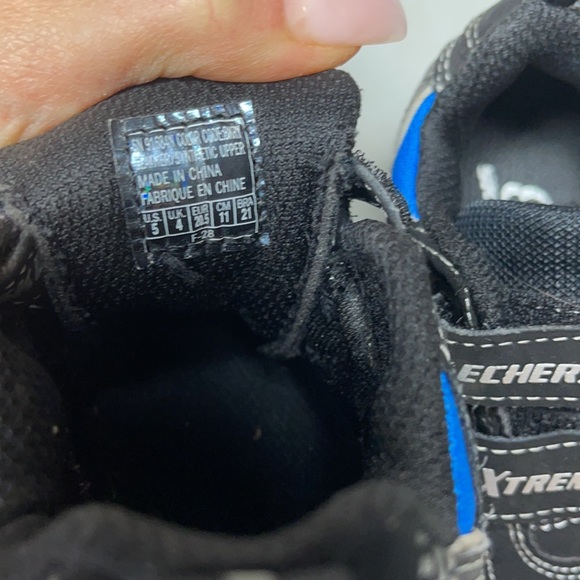 Black / blue baby sketchers size 5 - Picture 3 of 3